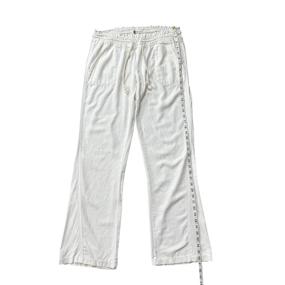 ROXY Oceanside Linen Blend Mid-Rise Flared 32” Inseam Pant White Size Large - Picture 9 of 14